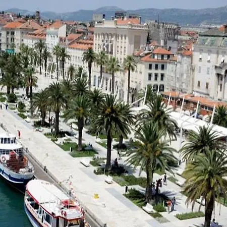 Lovrekovic 스플리트